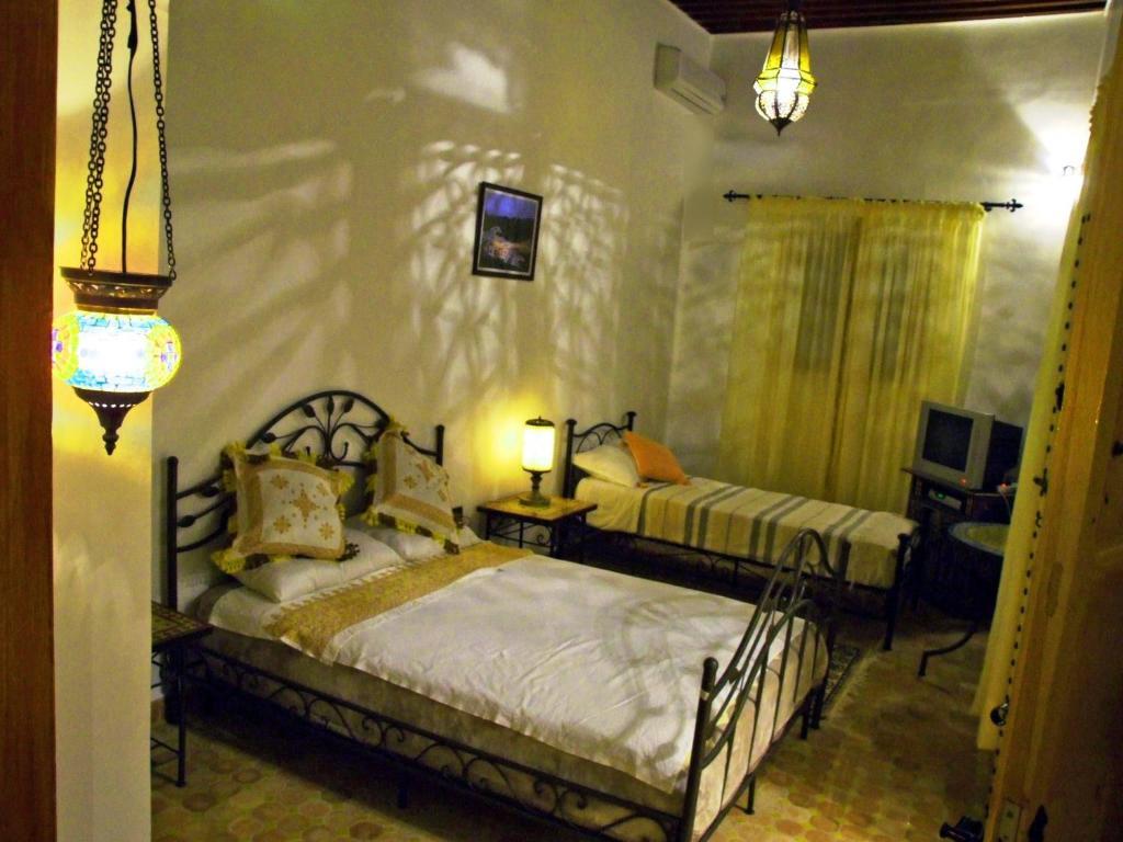Al Andaloussiya Diyafa Hotel Moulay Idriss Zerhoun Exterior photo